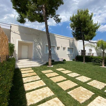 Paleat-Manduria Bed & Breakfast Bagian luar foto