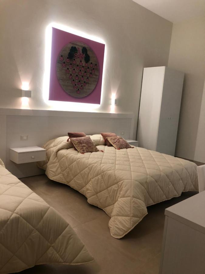 Paleat-Manduria Bed & Breakfast Bagian luar foto