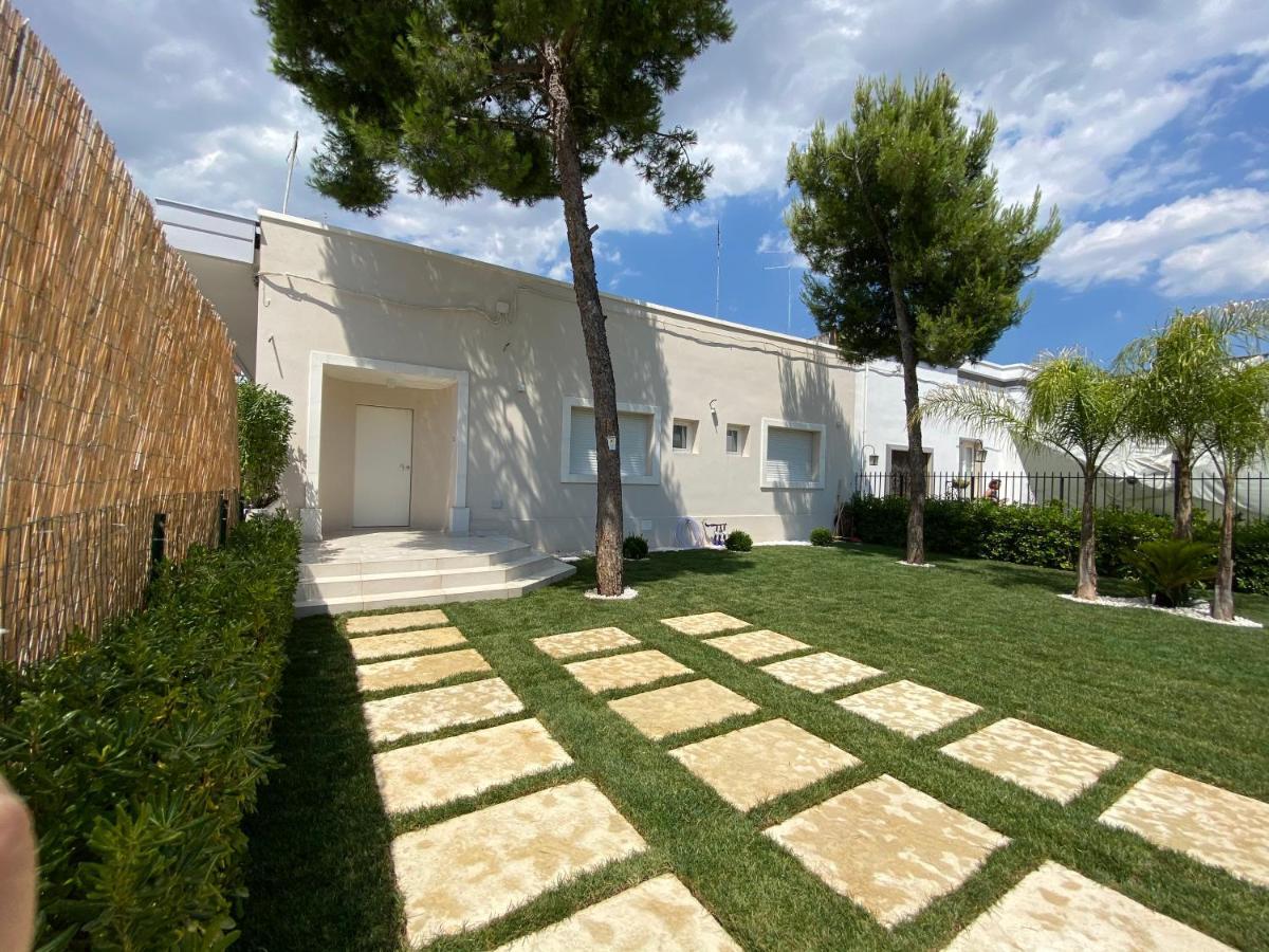 Paleat-Manduria Bed & Breakfast Bagian luar foto